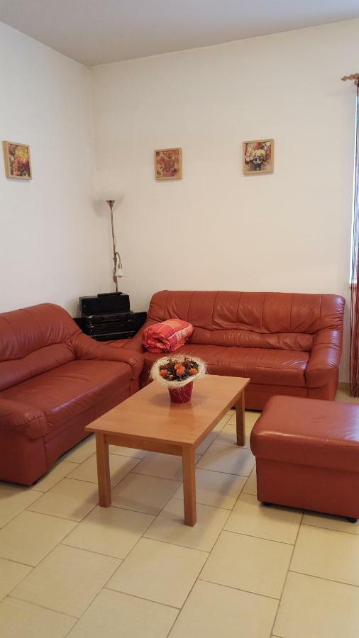 Apartman סרני מראה חיצוני תמונה